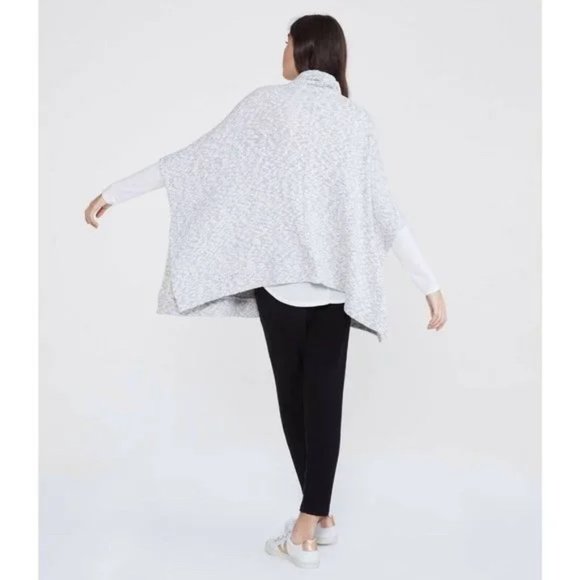 Lou & Grey Marled Mock Neck Poncho Top Sz Small - Picture 3 of 9